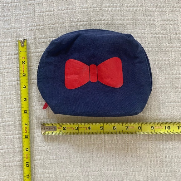 Navy & red bow canvas pouch. - Picture 5 of 7